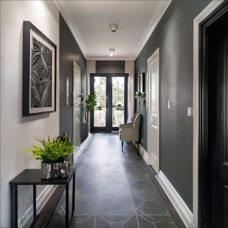 Small Black and White Hallway Ideas 2024