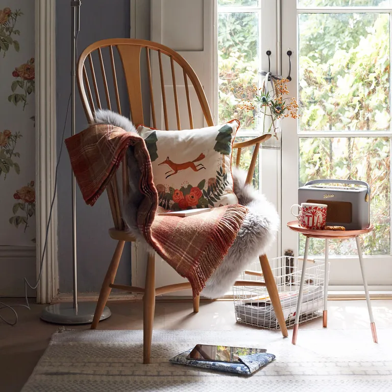 Small Corner Reading Chair Small Corner Chair Bedroom Small Spaces Cozy Reading Chair For