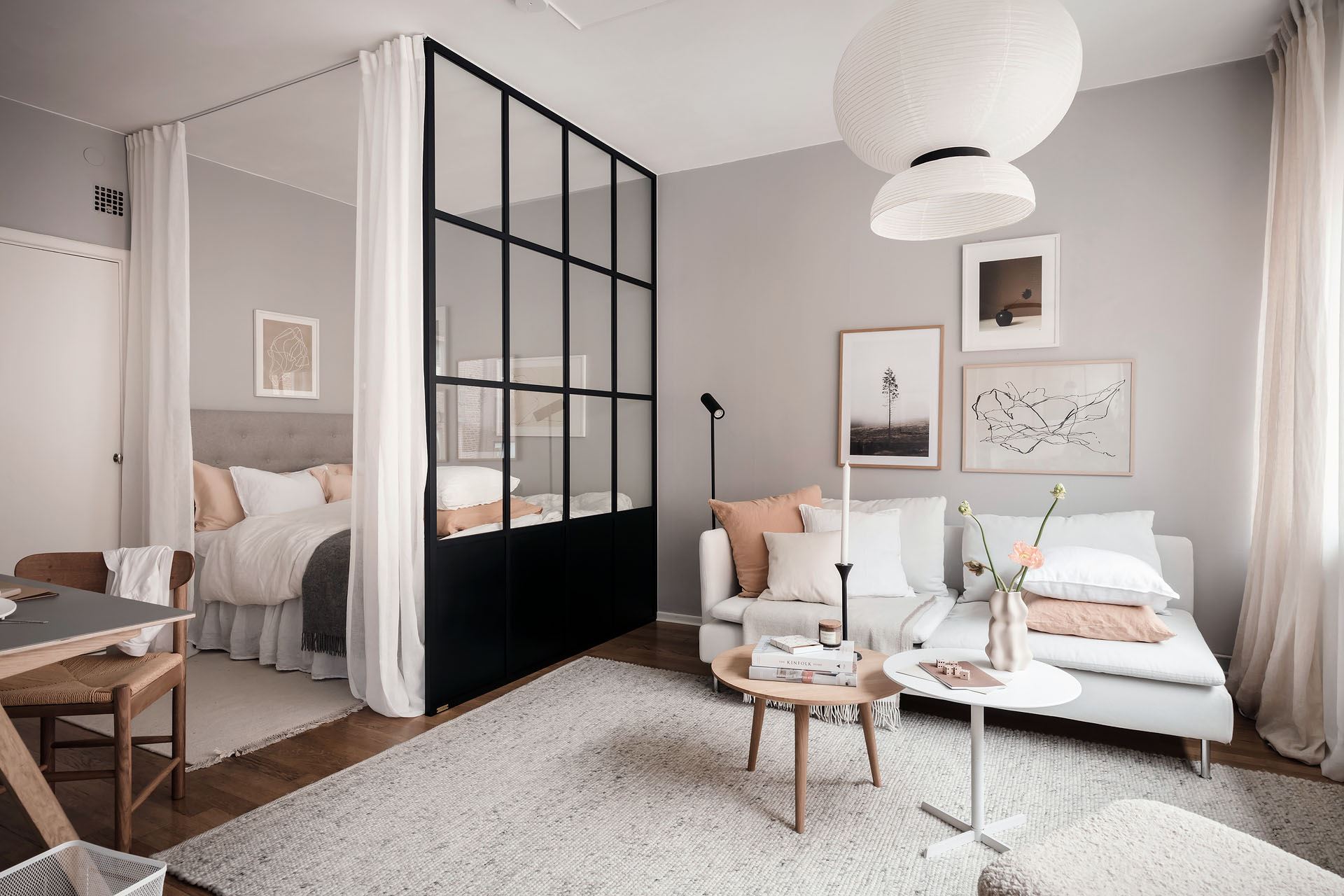 Small studio apartment ideas - COCO LAPINE DESIGN