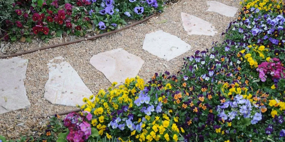 Stepping Stone Walkway Ideas That Are Easy to DIY - Lyngso Garden Materials