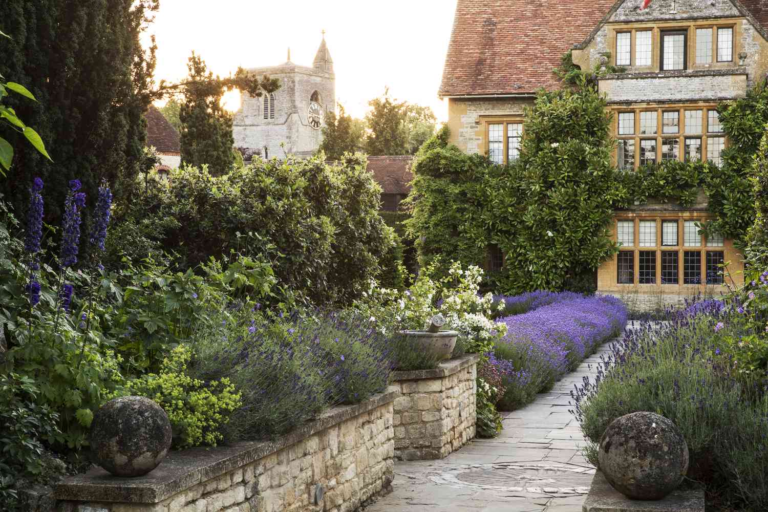 The Elements of a Classic French-style Garden
