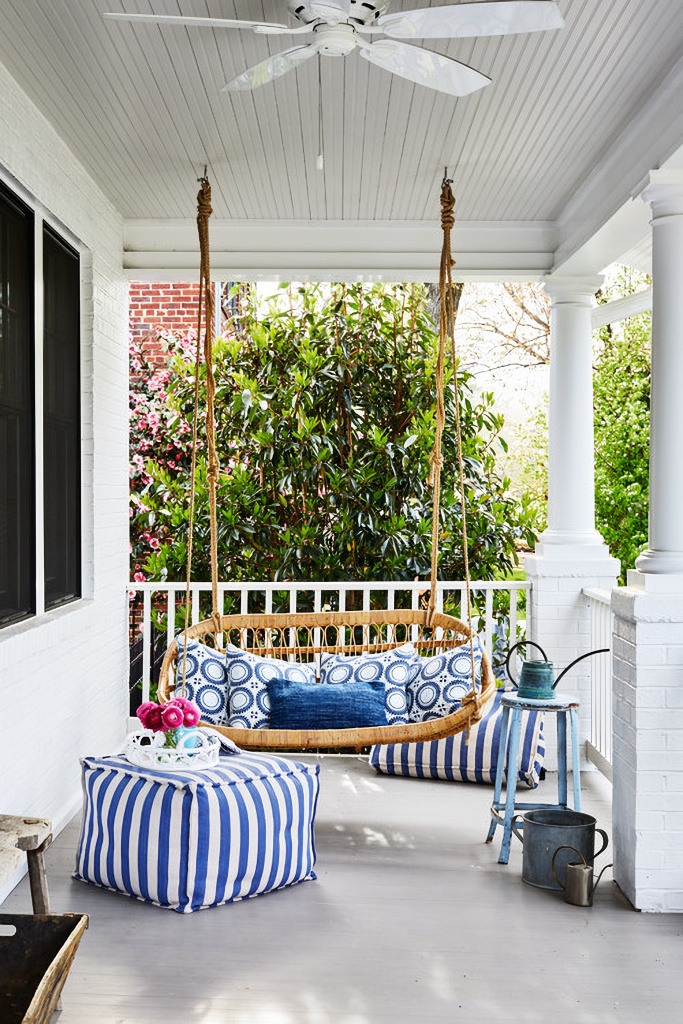 The Simple Joy of a Porch Swing: 11 Best Examples