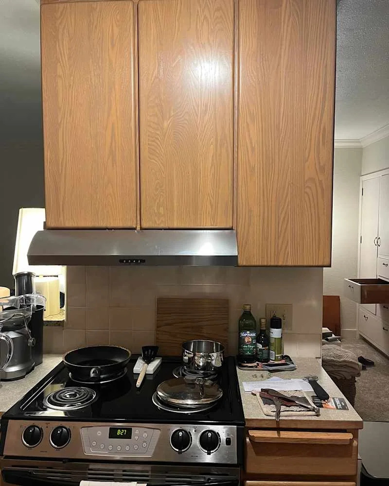 The Totally Free Makeover That Completely Transformed My Dated Wood Kitchen Cabinets — in One Step! - Yahoo Style Canada