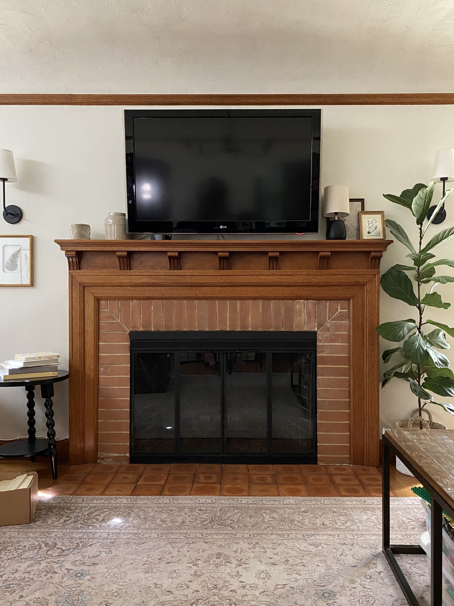 Tiling our fireplace surround: 2-day project, huge living room update! / Create / Enjoy