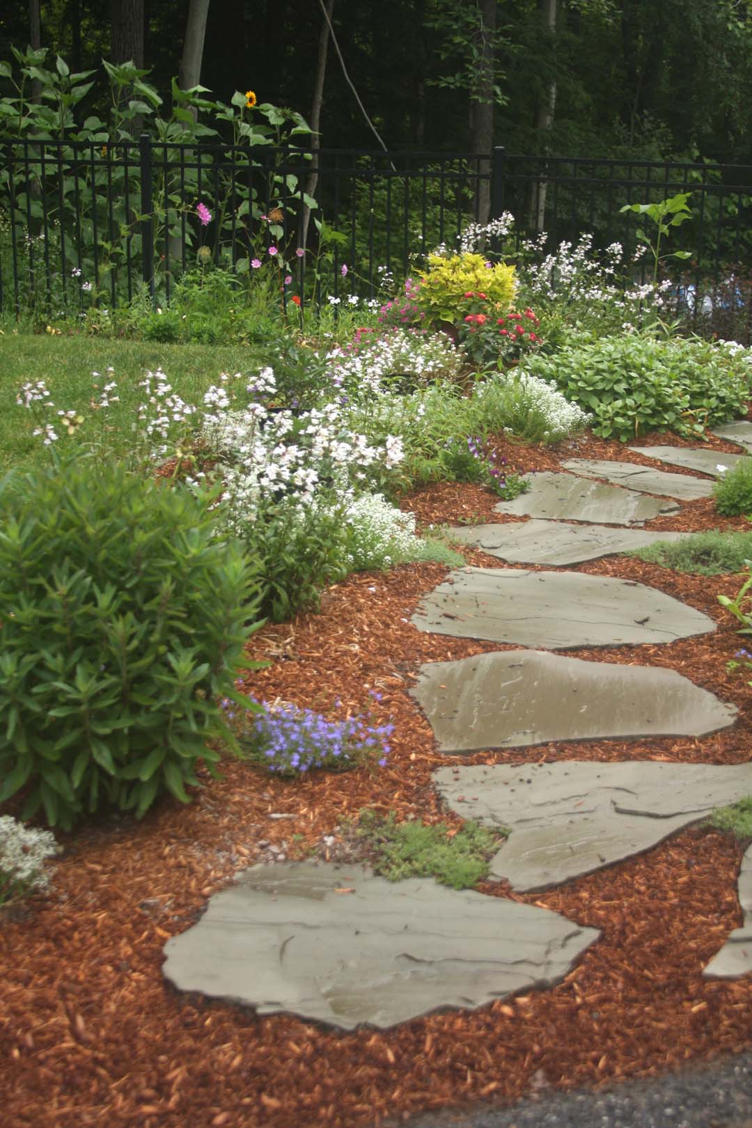 walkway design Archives - redfernlandscape.com