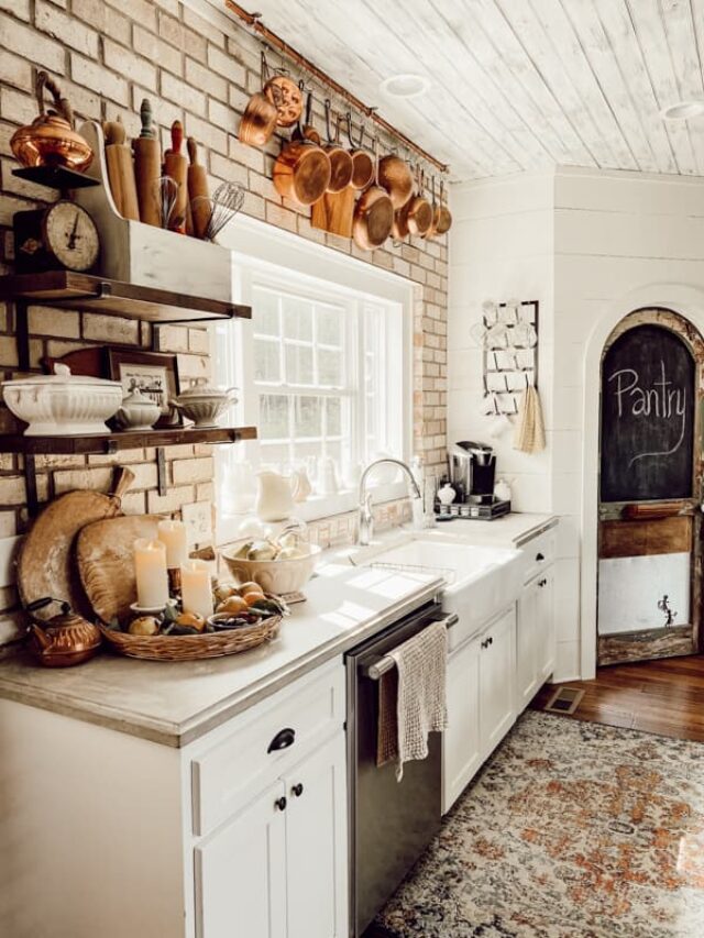 11 Fall Budget-Friendly Kitchen Decor Ideas - The Ponds Farmhouse