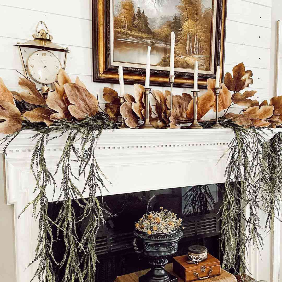 17 Fall Mantel Décor Ideas to Welcome the Season