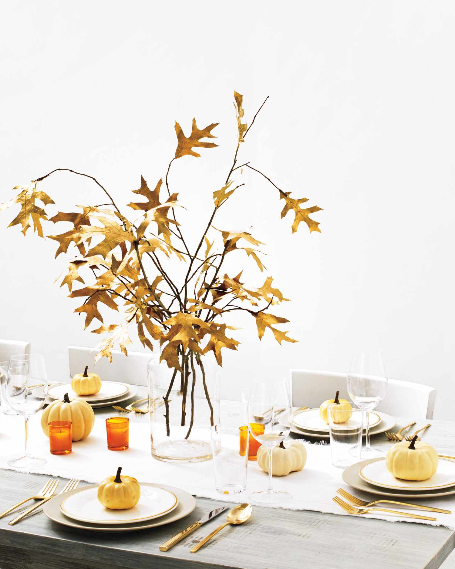 17 Thanksgiving Centerpiece That'll Be the Talk of the Meal
