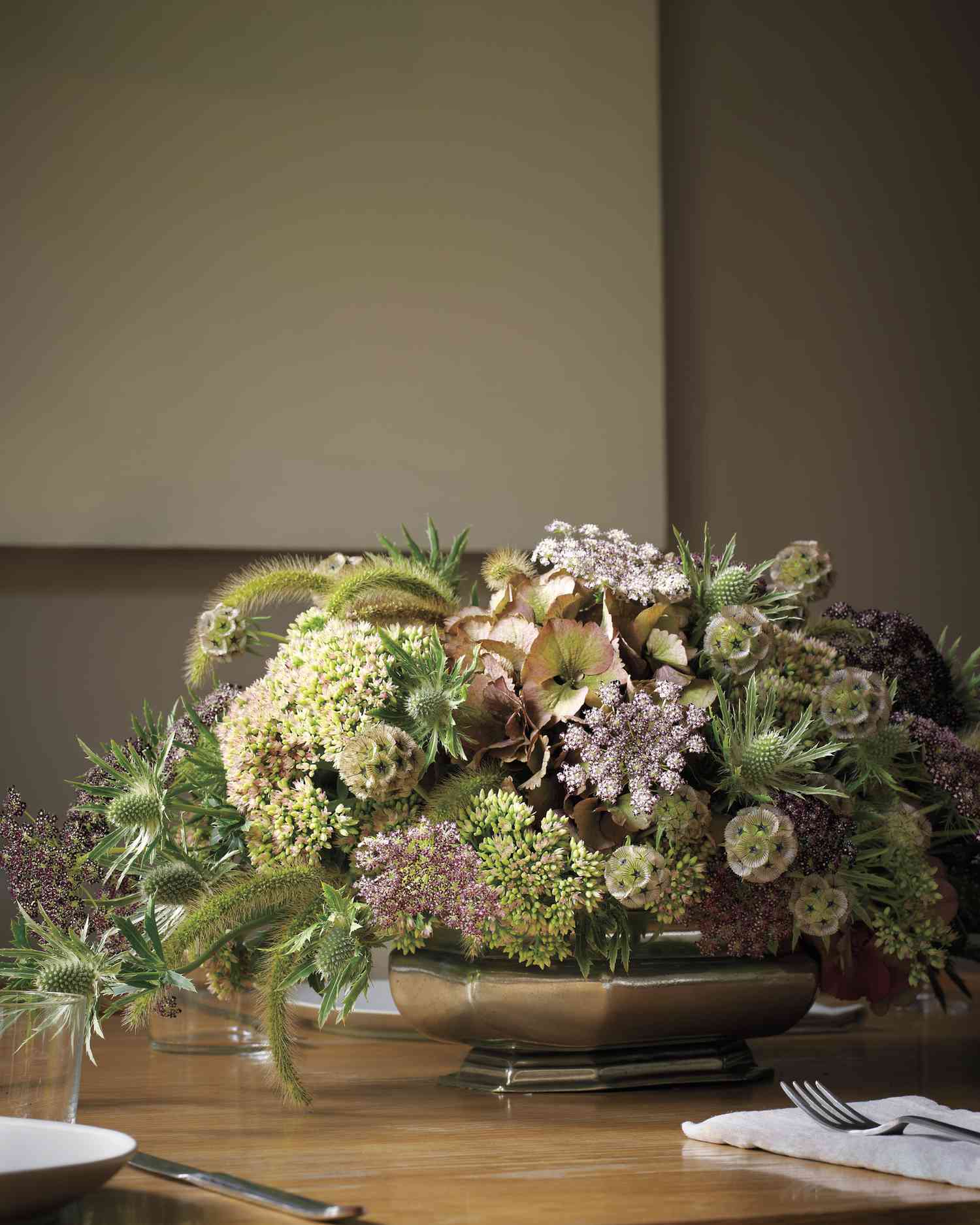 22 Fall Flower Arrangements for Autumn Décor