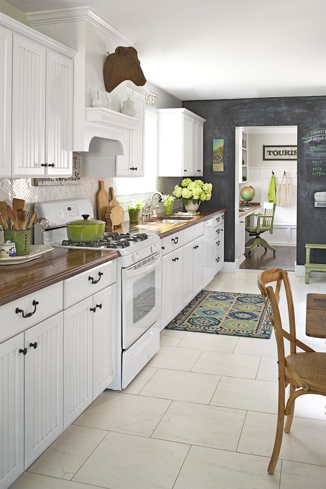 29 Affordable Kitchen Decor Ideas for a Weekend Refresh