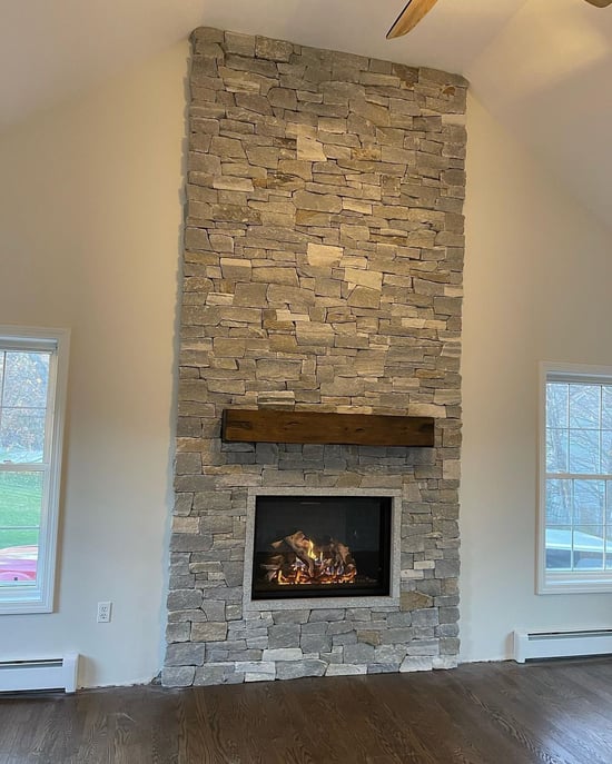 3 Floor-to-Ceiling Fireplace Features Incorporating the Ashlar Pattern