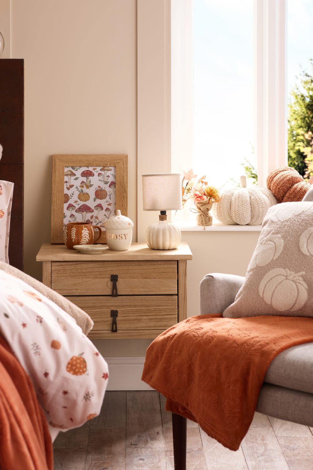 30 Fall Decorating Ideas to Cosy Up Your Home Decor - Love Chic Living