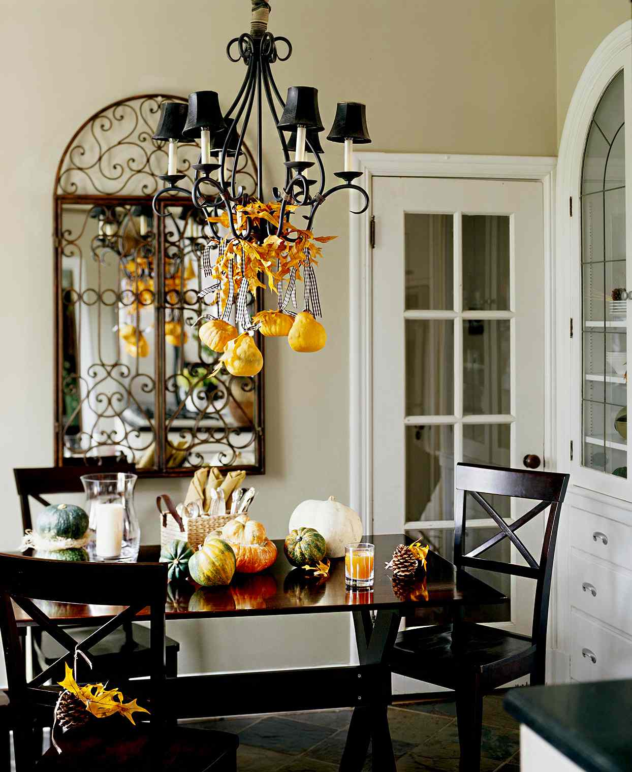 41 Harvest-Inspired Fall Decor Ideas