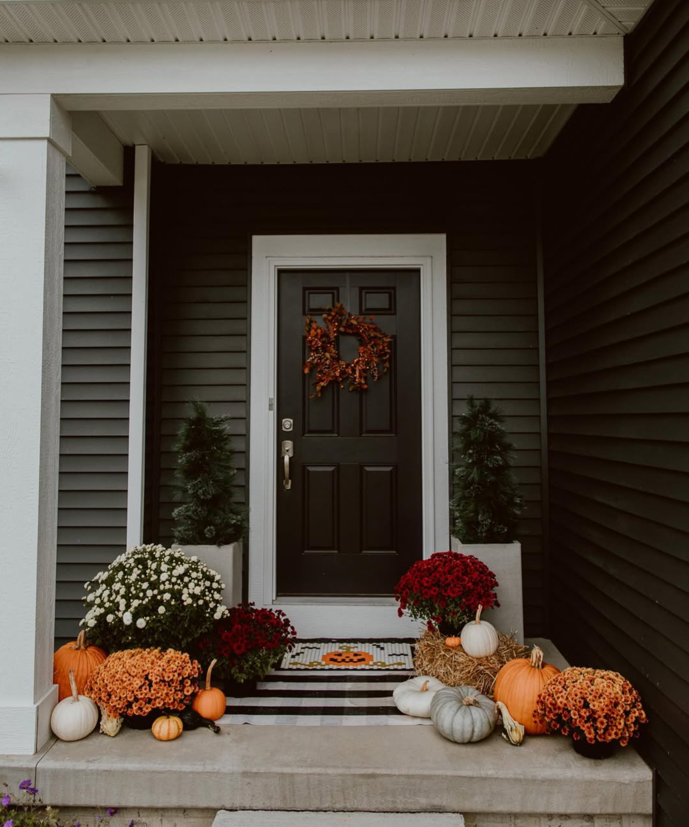 5 Front Porch Trends You're Going to See Everywhere This Fall