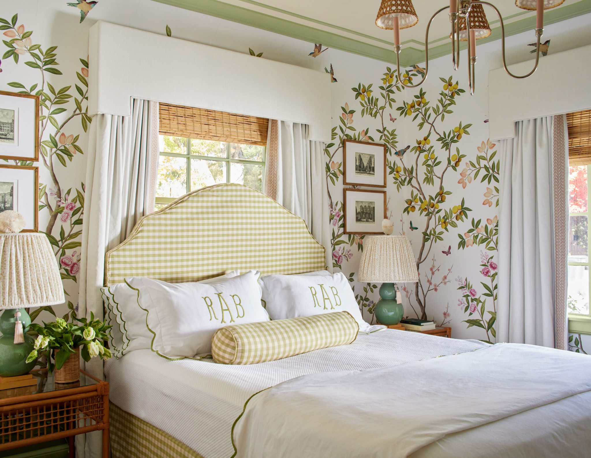 5 Wallpaper Trends That Are Officially Out for 2026