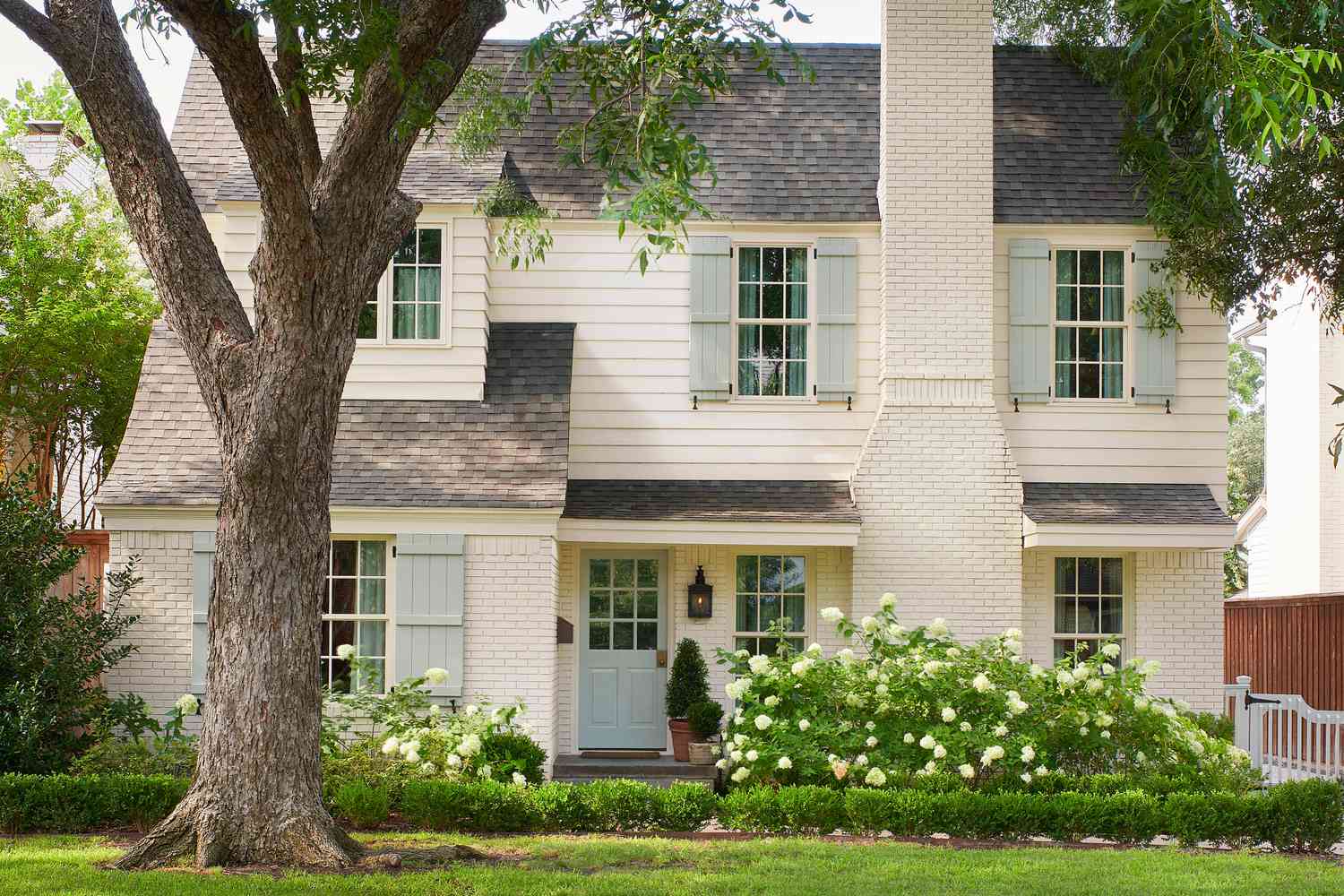65 Charming House Exteriors We'd Love To Come Home To