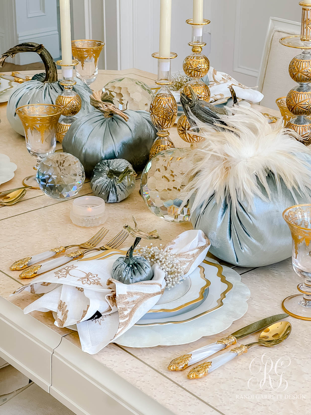 8 Ways to Style Velvet Pumpkins for Fall - Randi Garrett Design