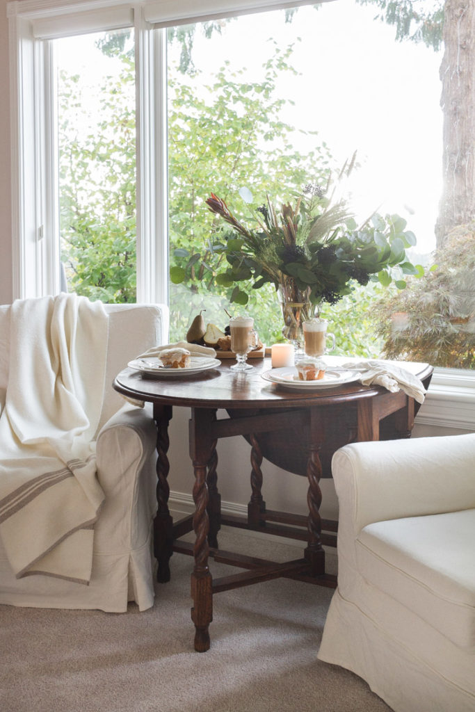 A Cozy Fall Home Tour - zevy joy