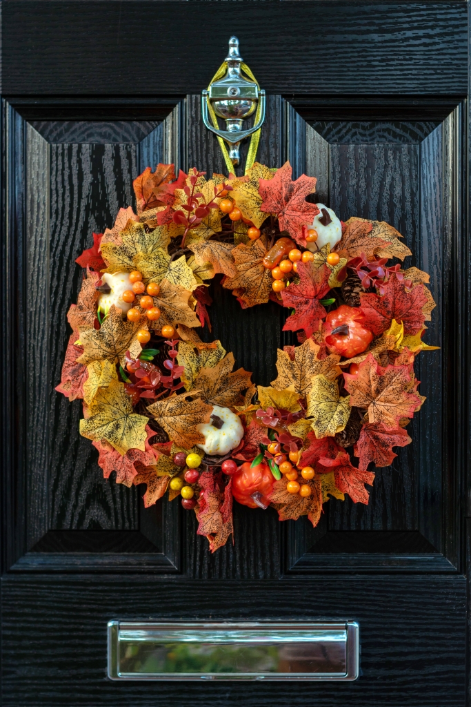 An Amazing Fall Wreath for Your Front Door: A Seasonal Welcome