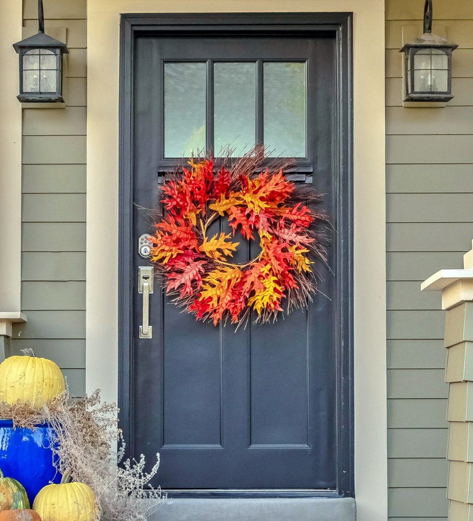 An Amazing Fall Wreath for Your Front Door: A Seasonal Welcome