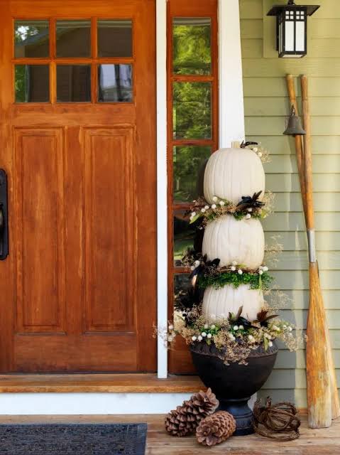 Best Outdoor Fall Decor Ideas for Every Style | HGTV