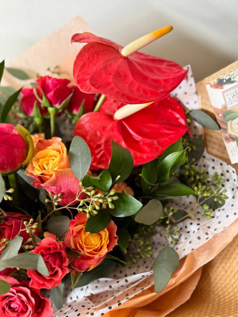 Best Thanksgiving Flowers: Top Bouquets and Centerpieces