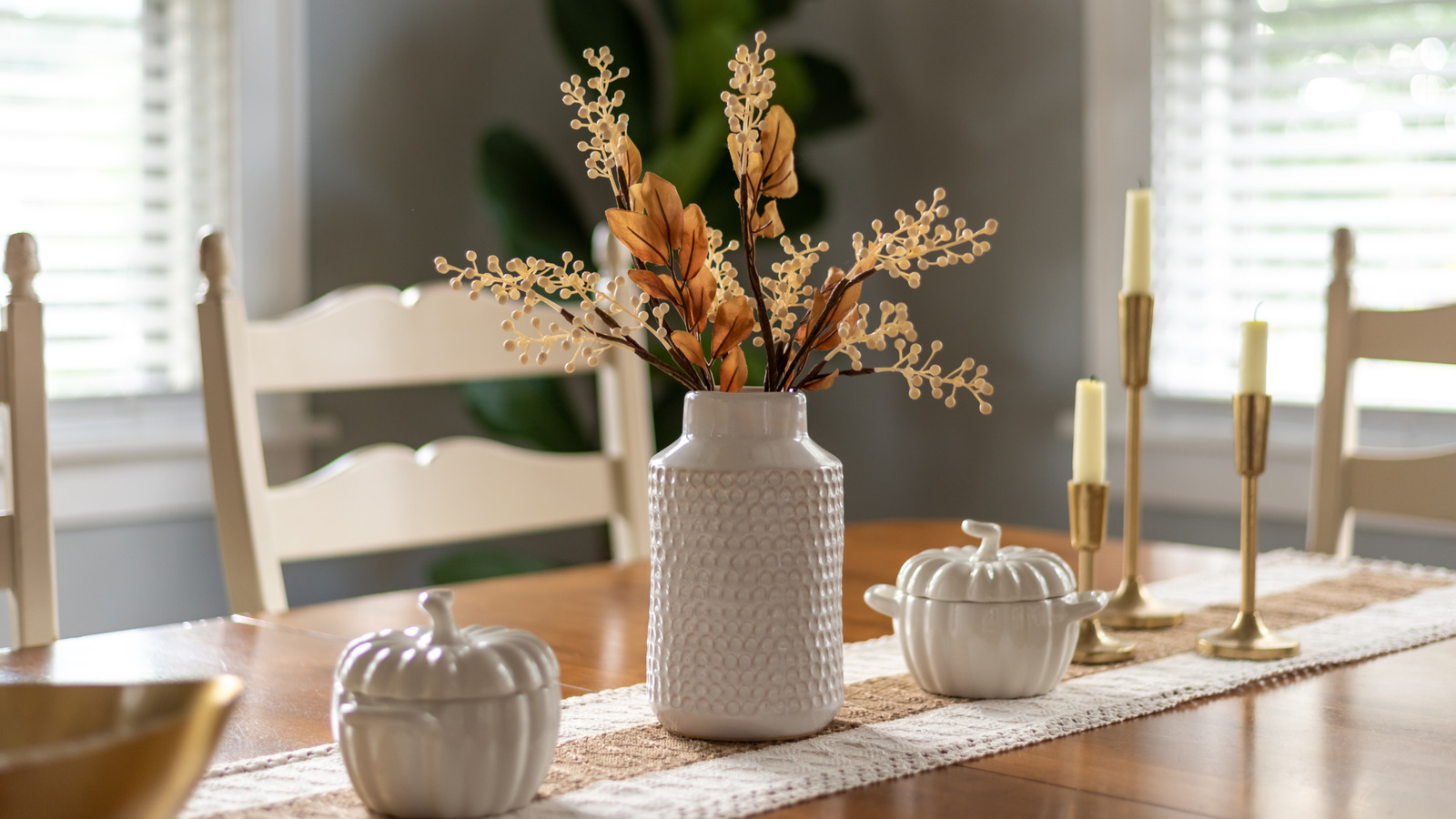 Create Sophisticated Centerpieces With These 3 Cheap Dollar Tree Finds