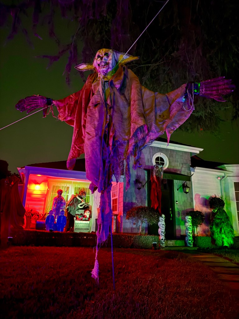 Creepyyard.com – My Halloween Yard