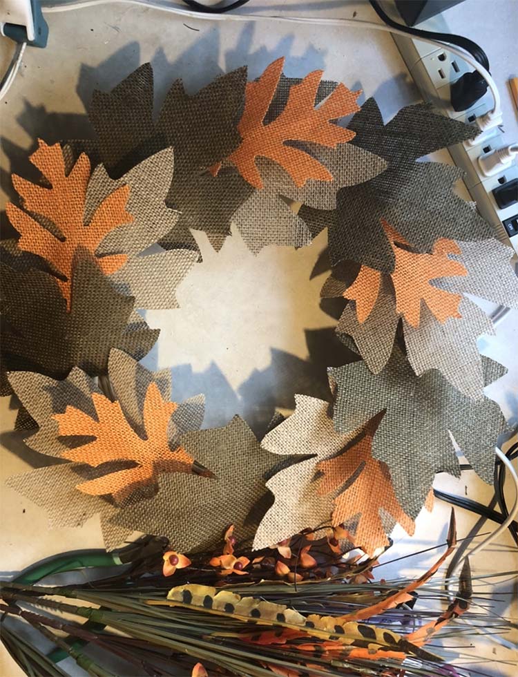 Dollar Tree DIY Autumn Wreath