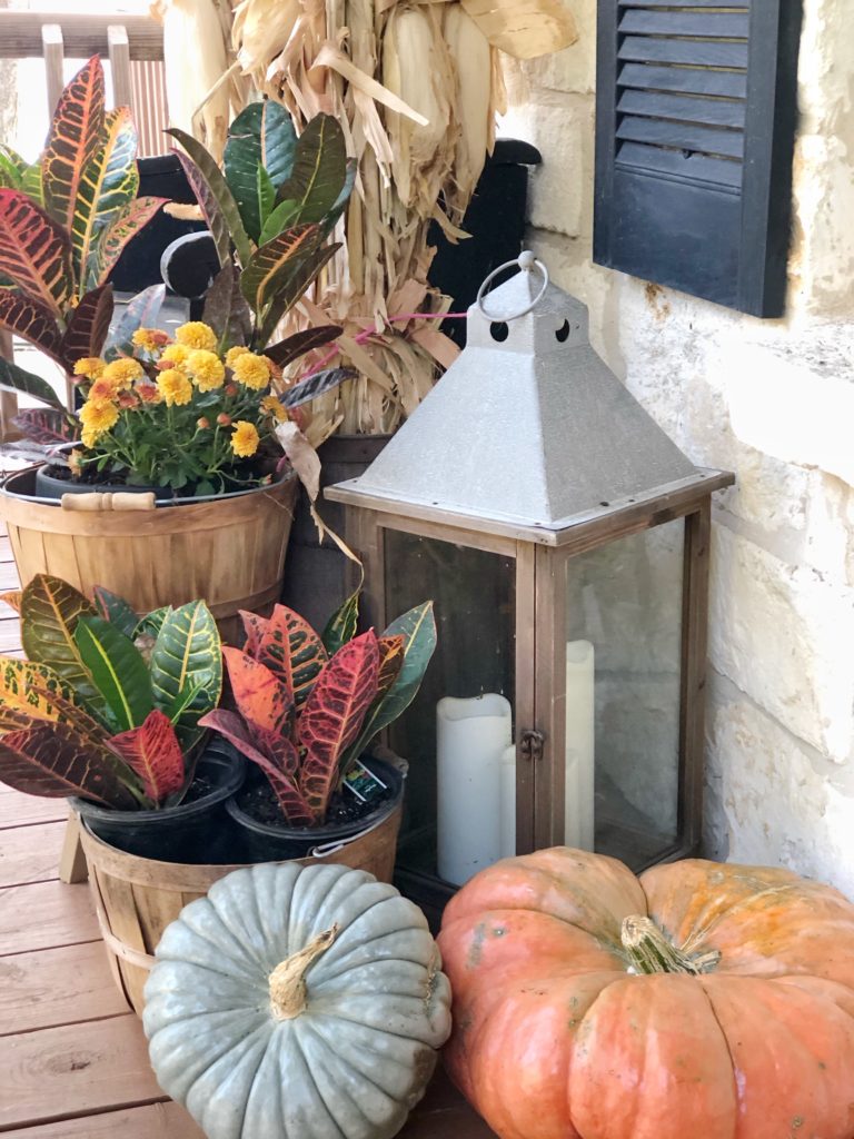Fall Harvest Front Porch | Fall Porch Decor Must-Haves