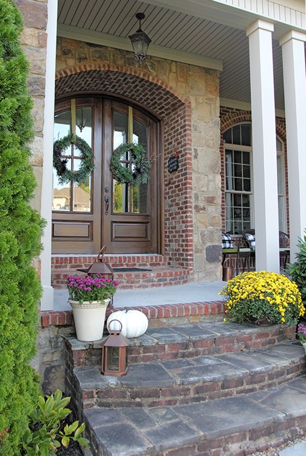 Fall on the Front Porch – Less Than Perfect Life of Bliss