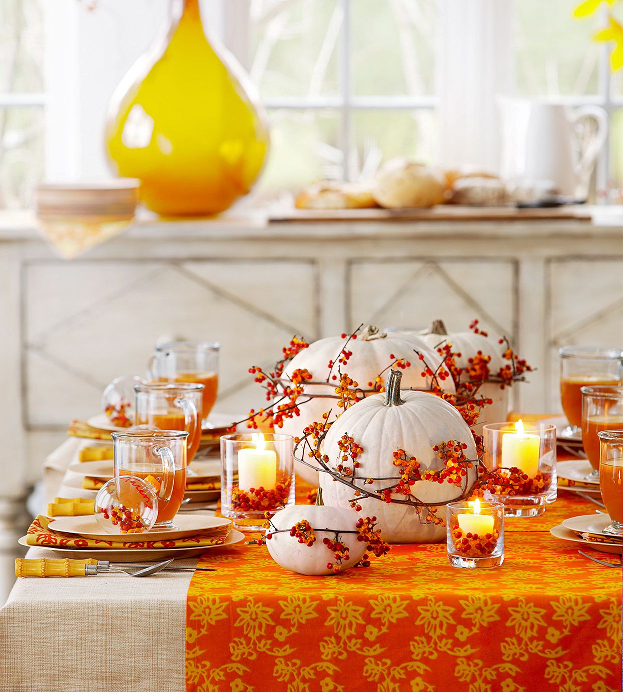Fall tabletop decor