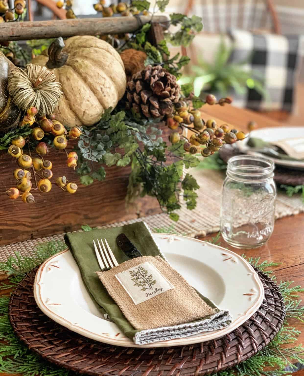 Fall tabletop decor