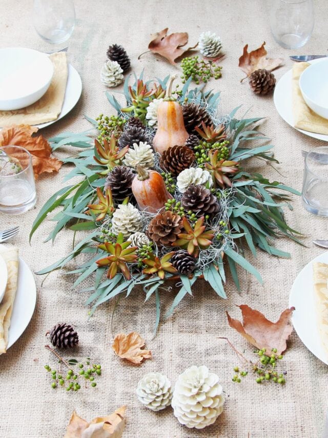 Gorgeous DIY Thanksgiving Table Decorations & Easy Centerpiece Ideas - A Piece Of Rainbow