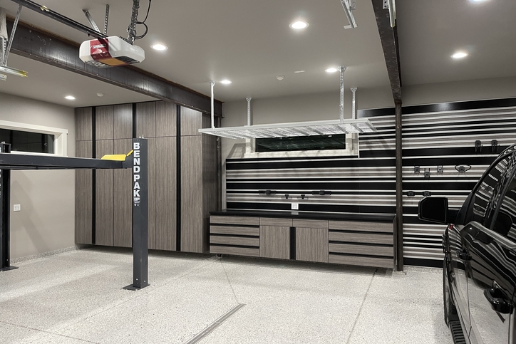 How to Choose the Right Cabinets for Your Garage | GarageExperts®