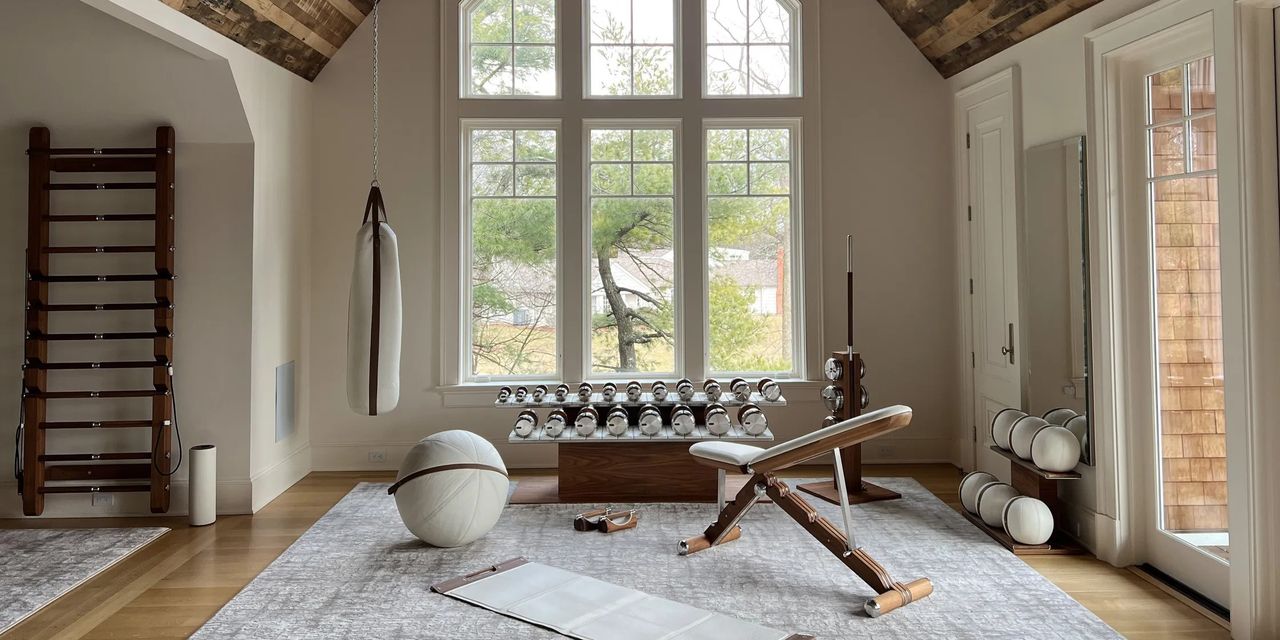 How to Design a Home Gym That You'll Actually Want to Spend Time In | Architectural Digest