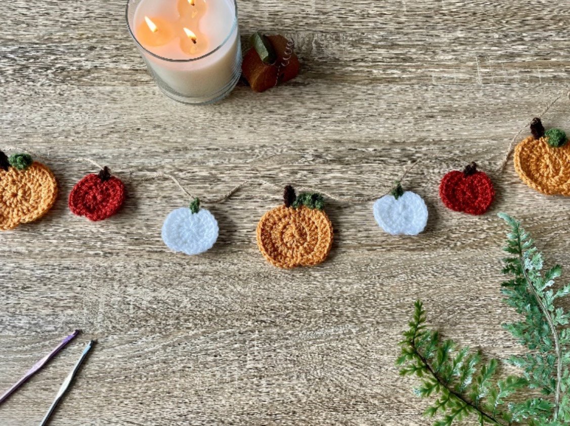 Intermediate Crochet: Thanksgiving Garland