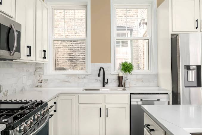 Kitchen Paint Colors: Ideas & Trends | Dunn-Edwards Paints