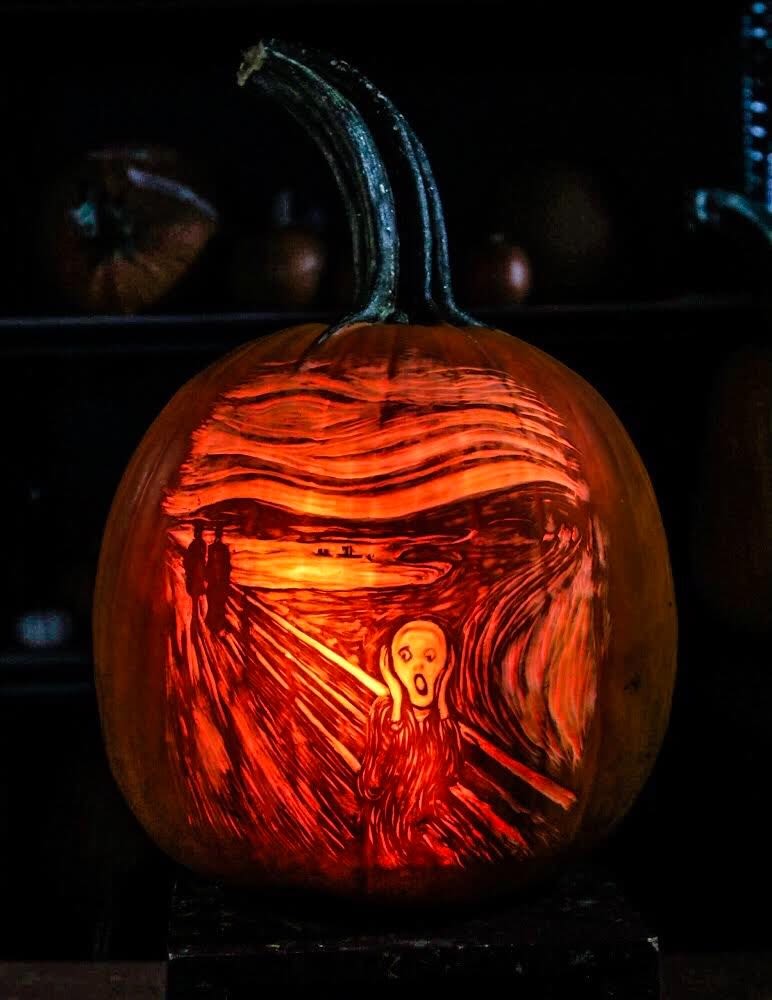 Pumpkin carving art: Maniac artists create intricate masterpieces | CNN