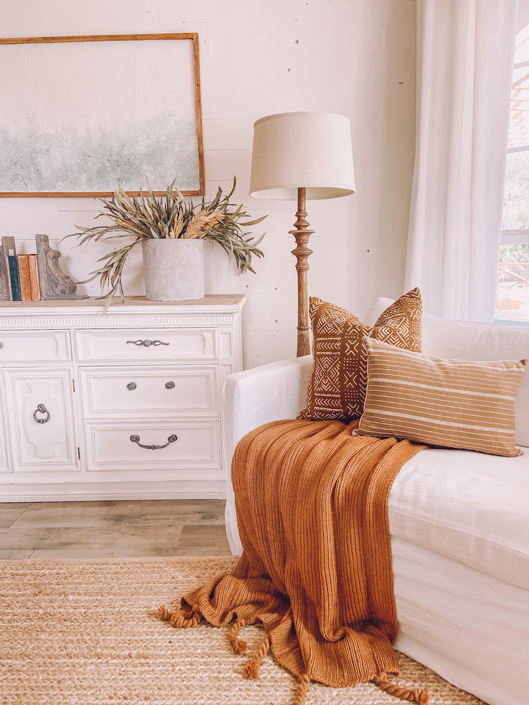 Simple Fall Decor: 5 Easy and Quick Tips -