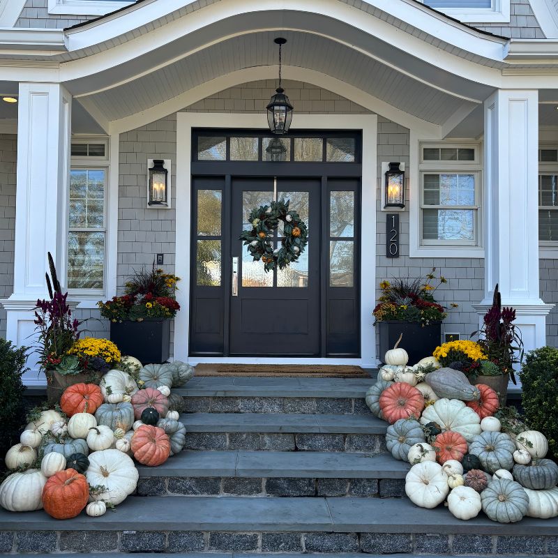 The Muted & Moody | Front Porch Flora