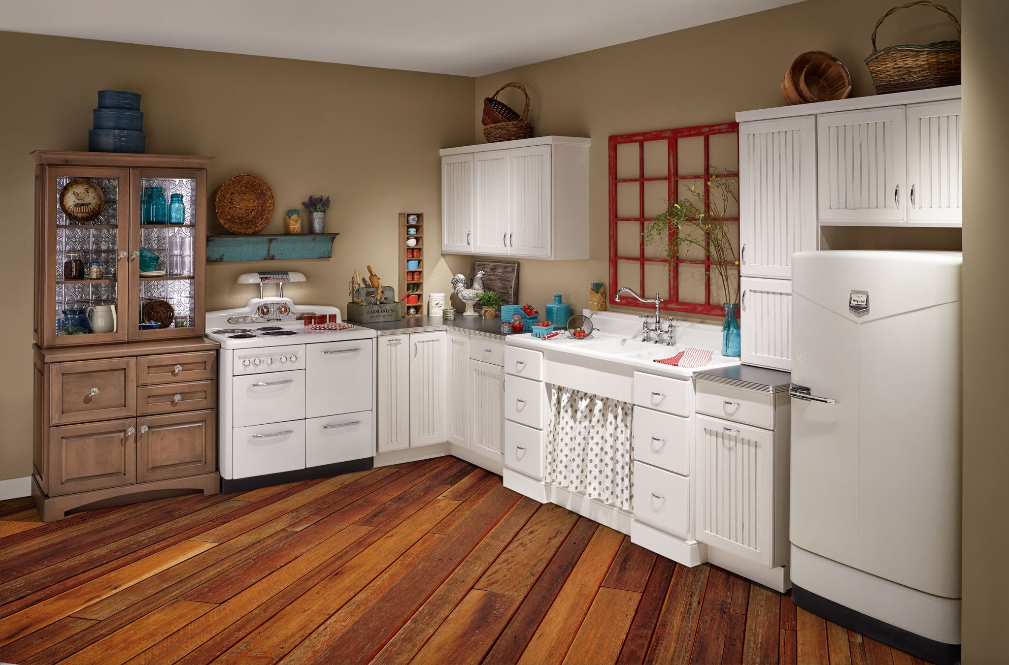 Vintage Farmhouse Kitchen - Crystal Cabinets