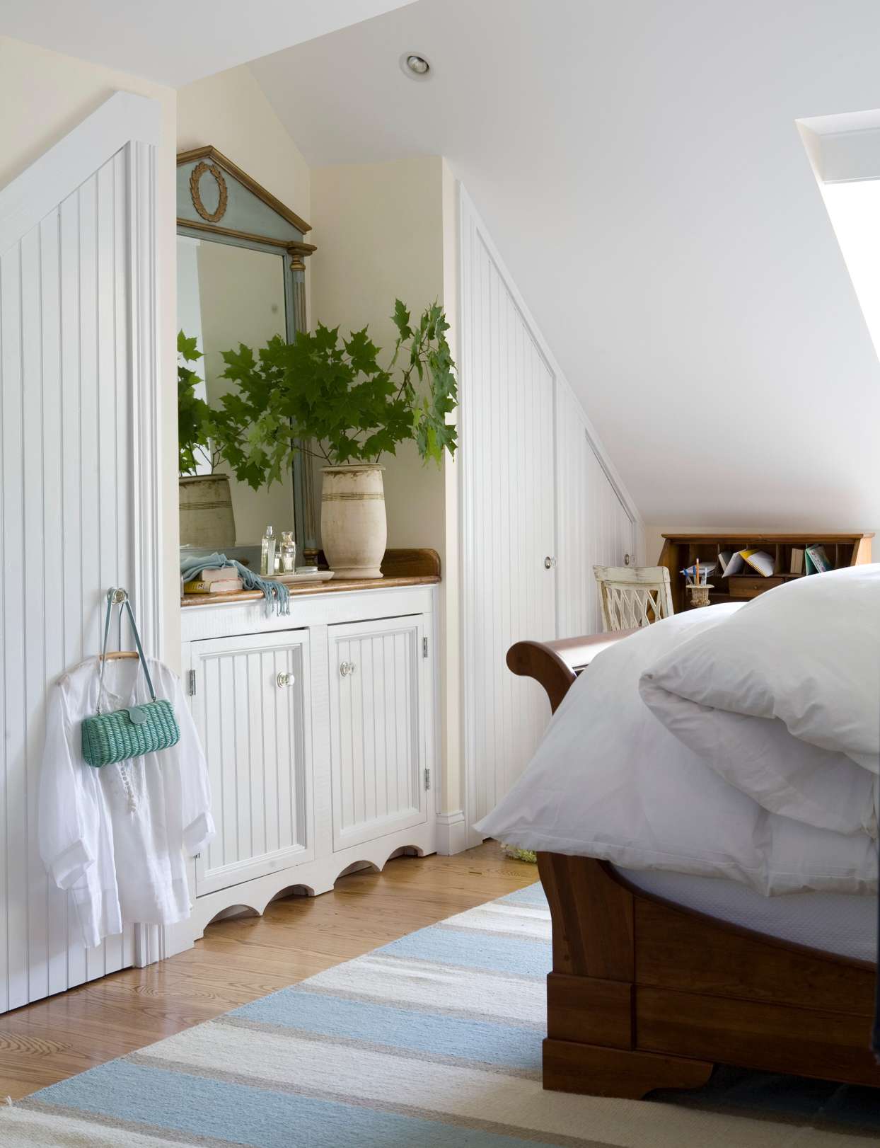 11 Creative Attic Closet Ideas