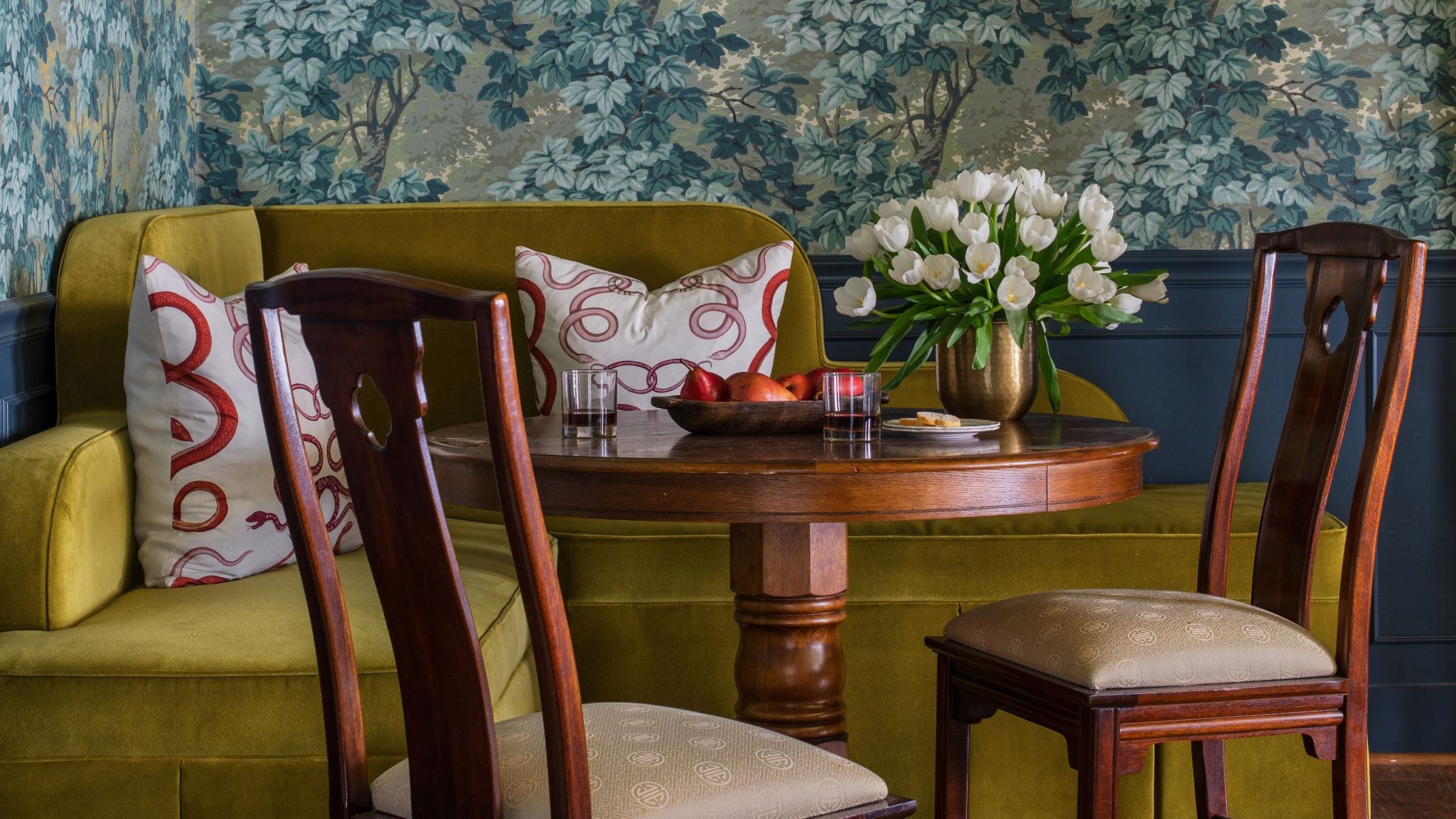 11 Dining Nook Ideas From AD PRO Directory Designers | Architectural Digest