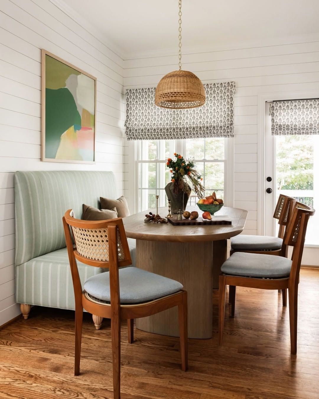28 Breakfast Nook Ideas for 2026 That Treat Seating as Architecture