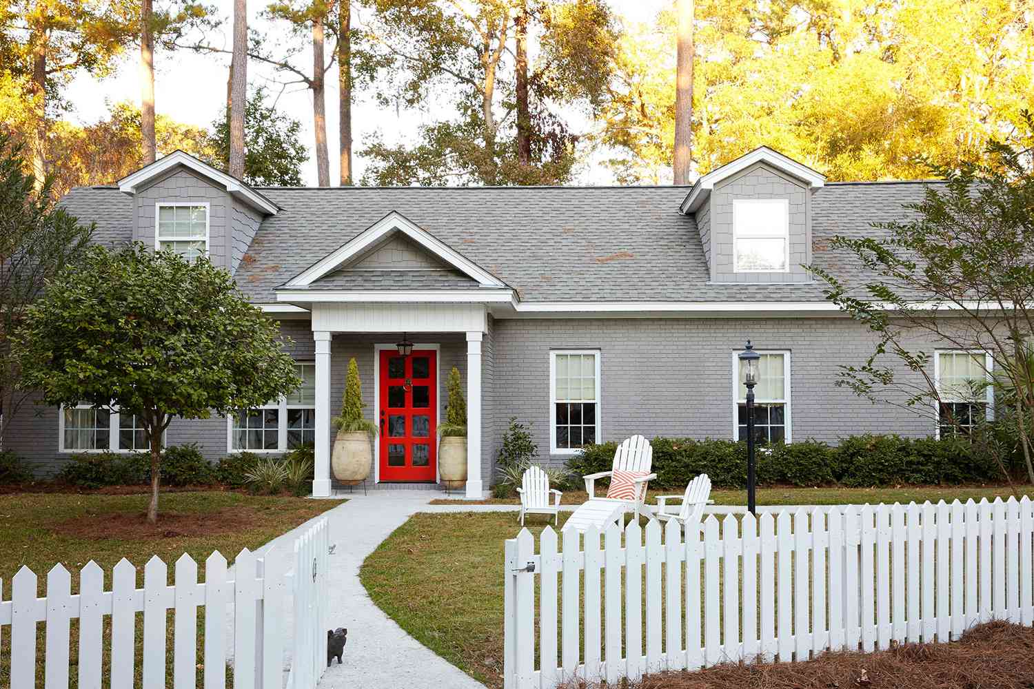 35 Colorful Front Door Ideas That Will Seriously Up Your Curb Appeal