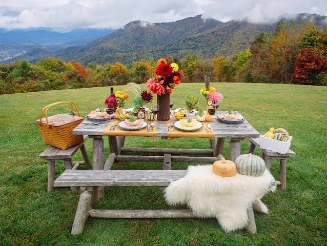35 Outdoor Thanksgiving Celebration Ideas | HGTV