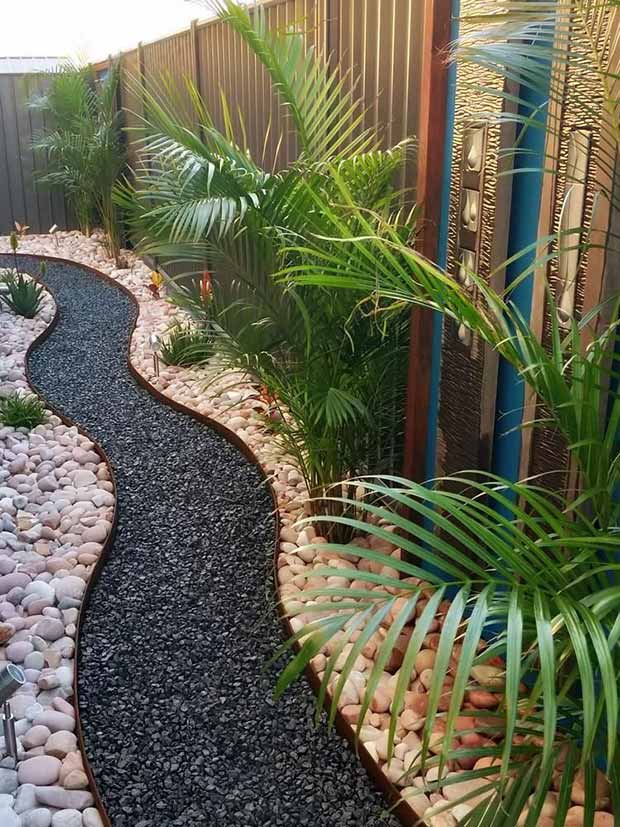 35 Stunning Black Rock Landscape Designs for Every Style