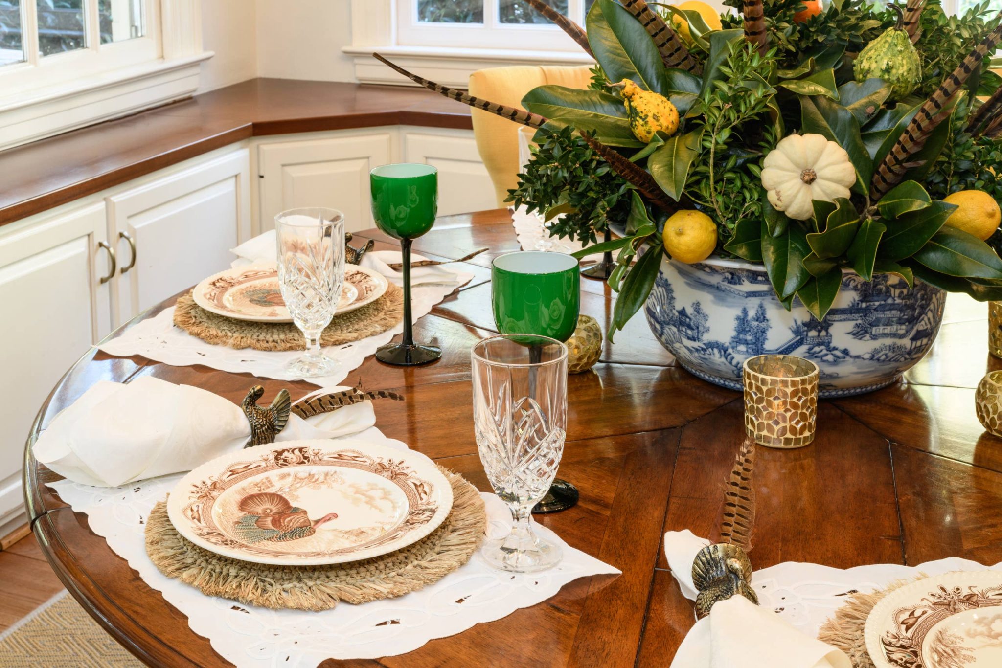58 Stylish Thanksgiving Table Decor and Setting Ideas - Parade Home & Garden