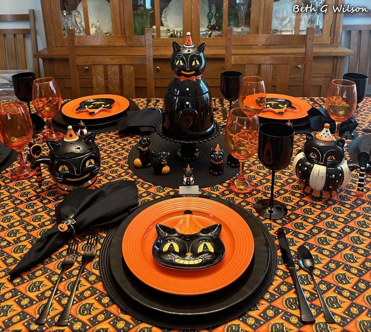 A Pawsome Halloween Tablescape — Whispers of the Heart